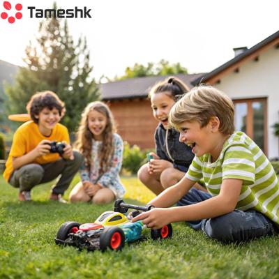 toy-remote-control-car-whith-several-kids